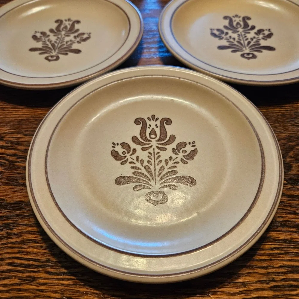 Pfaltzgraff‎ Village Bread/Salad Plates Set of 5 Vintage USA Stoneware Brown